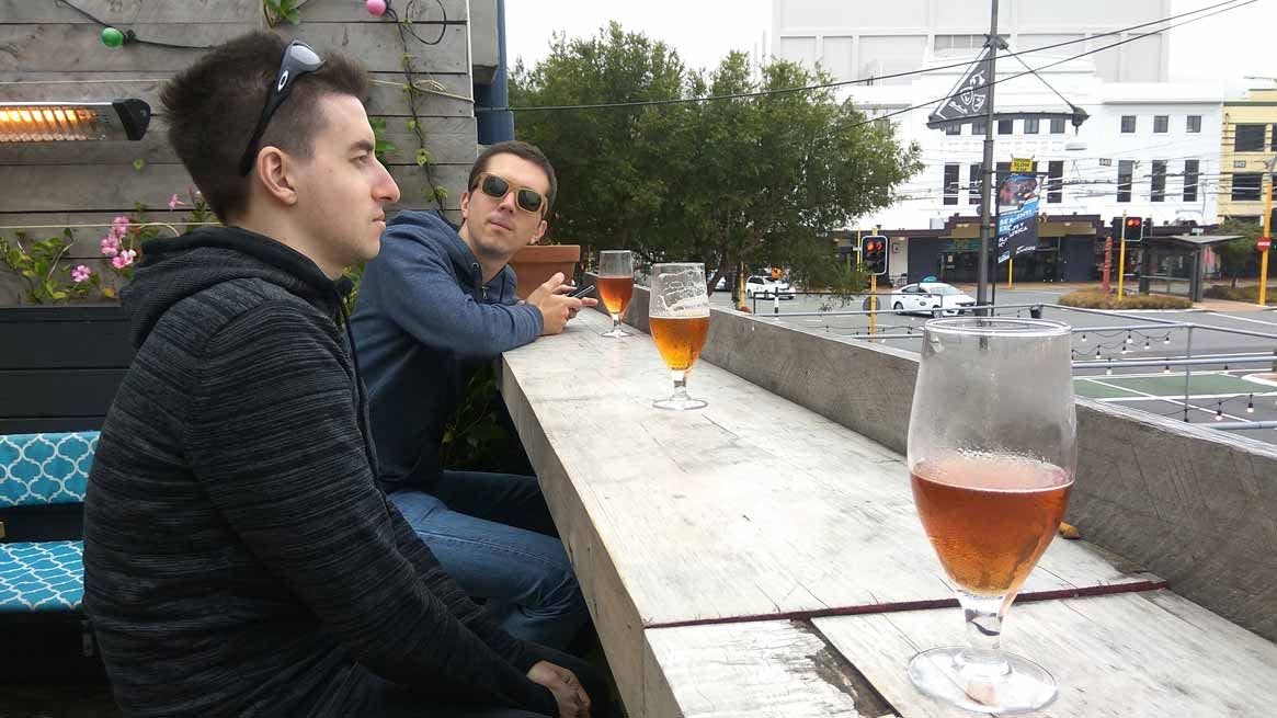 Degustación de cerveza en Wellington - Xiaomi Redmi Note 3 - Autor Simon